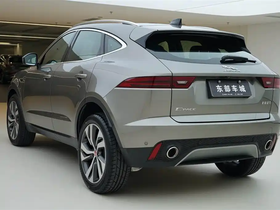 Jaguar Jaguar E-PACE 2024 R-DYNAMIC S 2023 - thumbnail 5