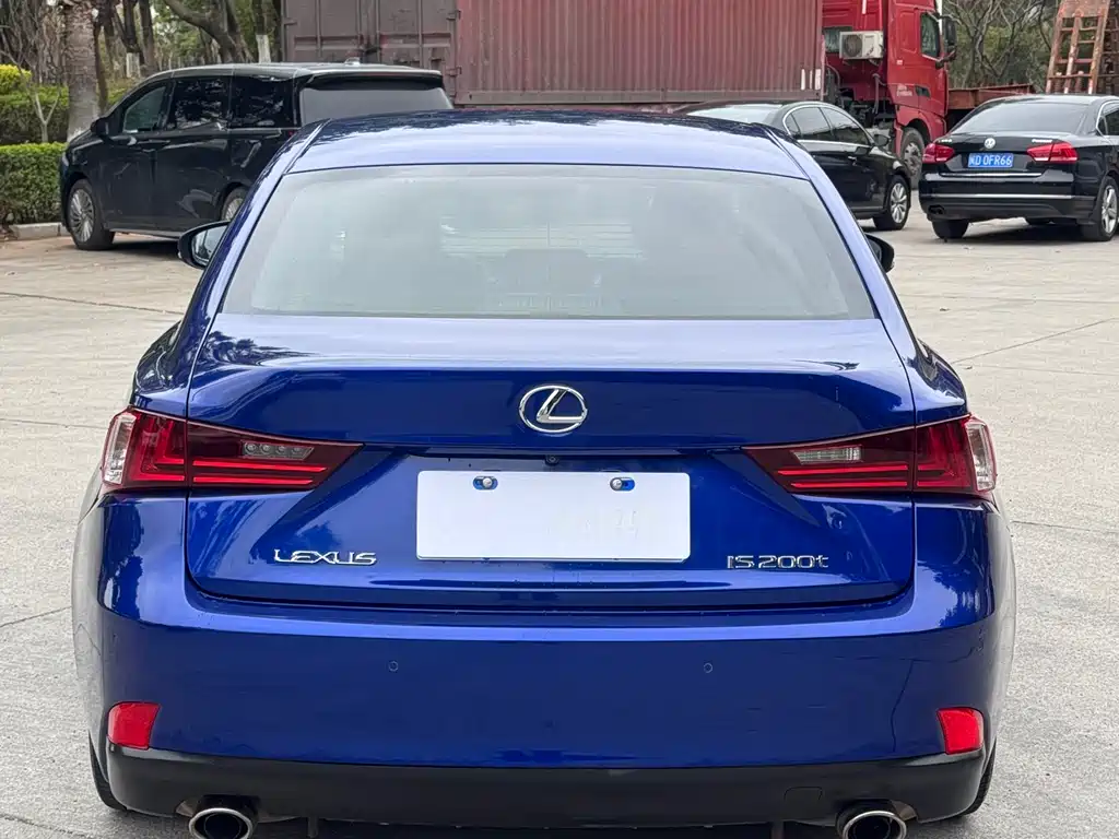 Lexus Lexus IS 2015 200t F SPORT 2016 - thumbnail 8