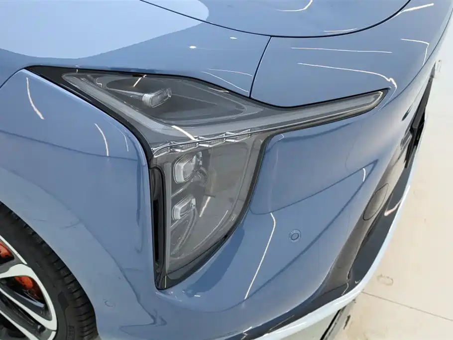 Zhiji Auto IM LS6 2026 Range Extender 52 Max 2025 - thumbnail 25