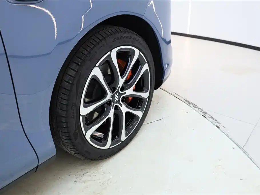 Zhiji Auto IM LS6 2026 Range Extender 52 Max 2025 - thumbnail 27