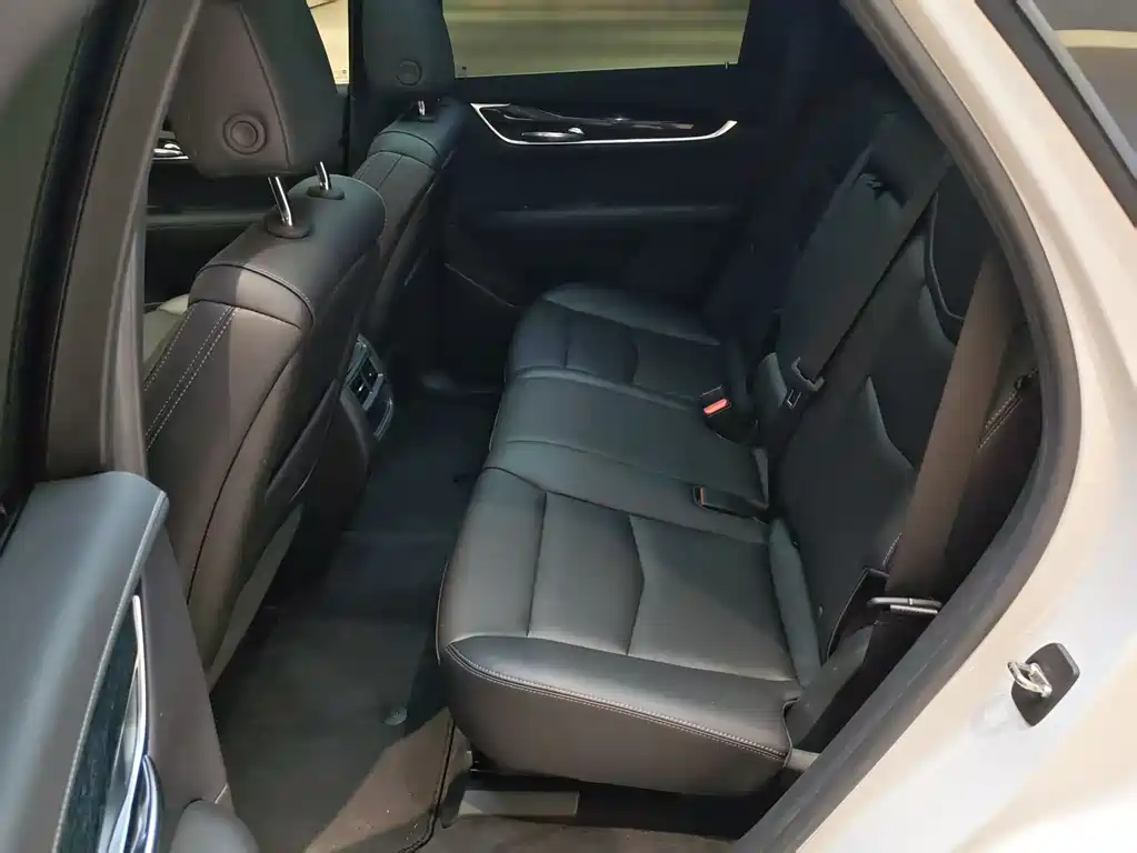 Cadillac Cadillac XT5 2022 2.0T FWD Luxury 2023 - thumbnail 12
