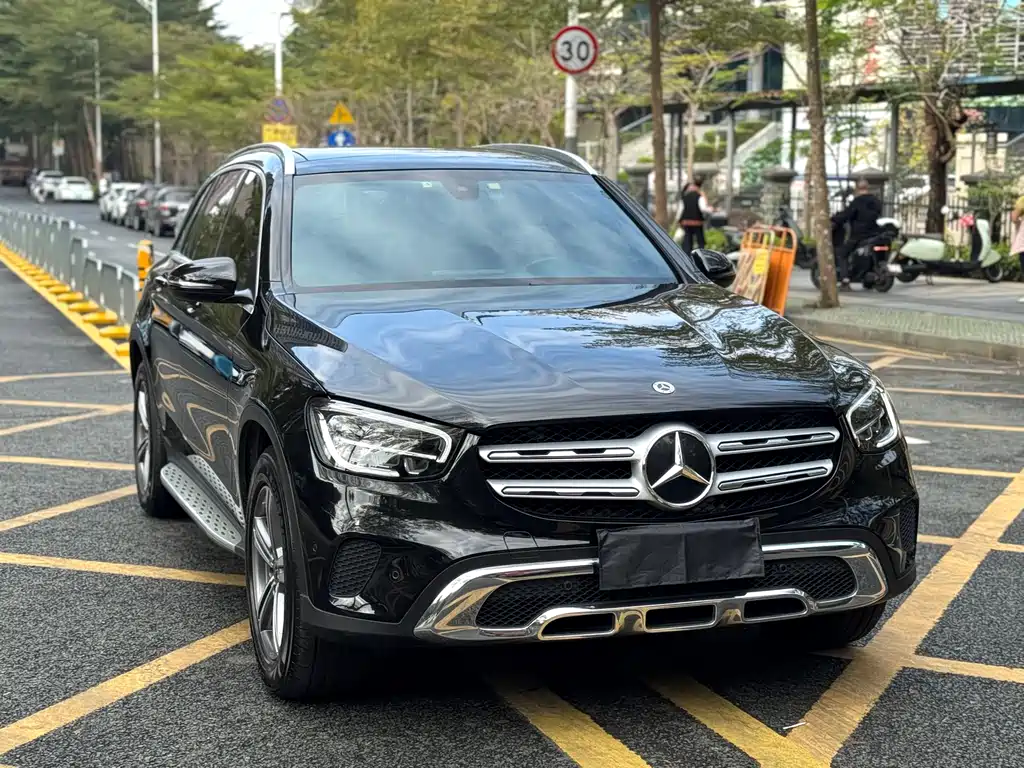 Mercedes-Benz Mercedes-Benz GLC 2021 GLC 260 L 4MATIC Sport Edition 2021 - thumbnail 3