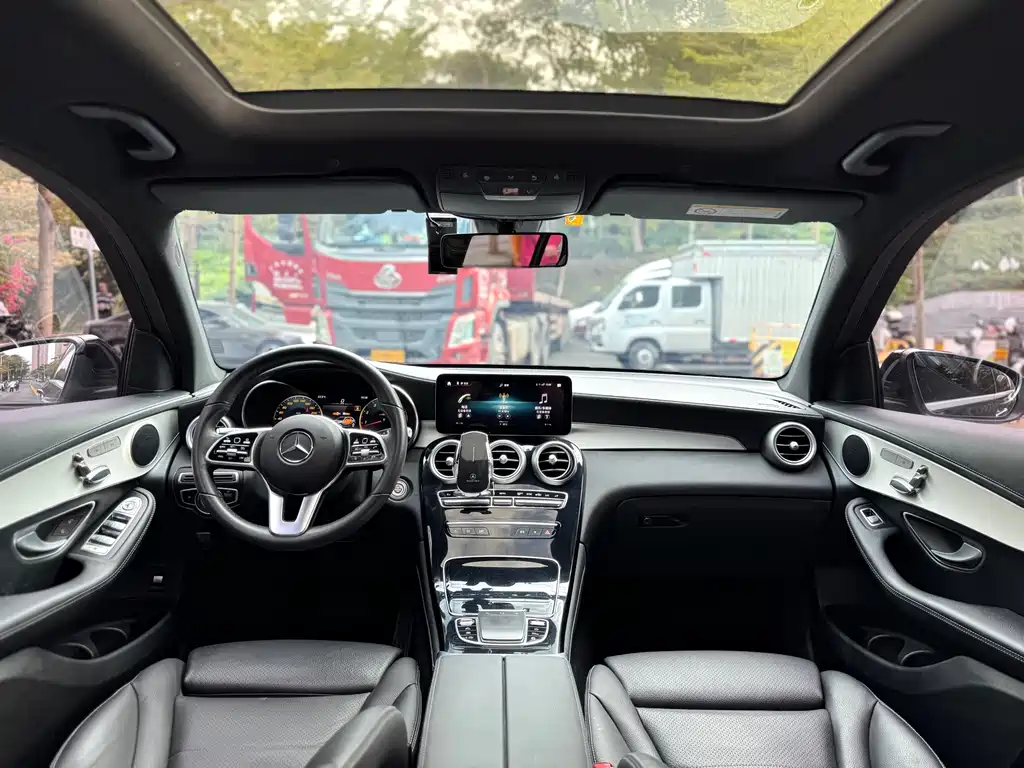 Mercedes-Benz Mercedes-Benz GLC 2021 GLC 260 L 4MATIC Sport Edition 2021 - thumbnail 11