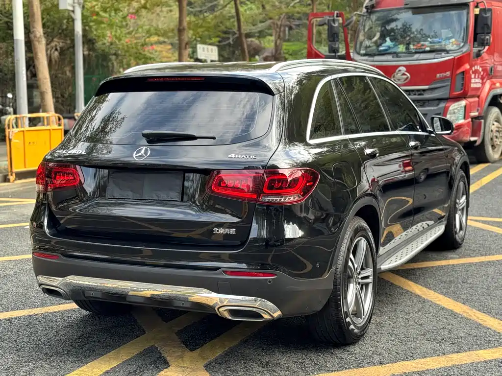 Mercedes-Benz Mercedes-Benz GLC 2021 GLC 260 L 4MATIC Sport Edition 2021 - thumbnail 17
