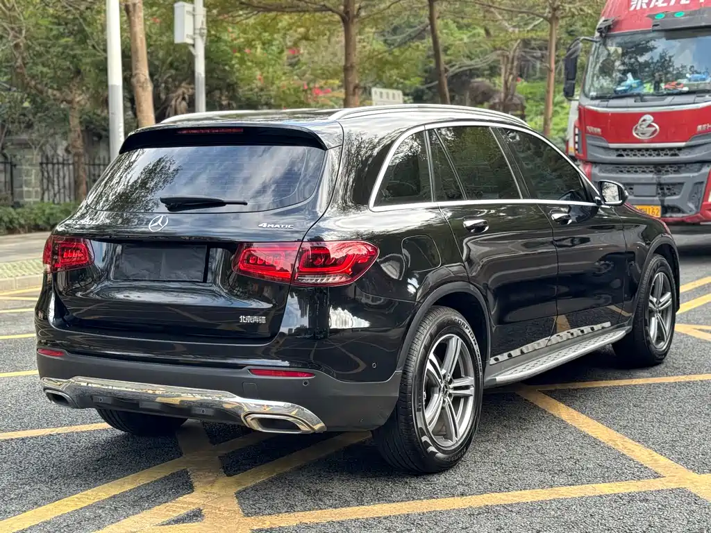 Mercedes-Benz Mercedes-Benz GLC 2021 GLC 260 L 4MATIC Sport Edition 2021 - thumbnail 19