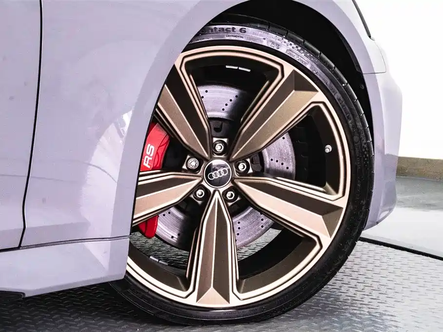 Audi Audi RS 5 2023 2.9T Sportback Dark Gold Edition 2024 - thumbnail 27