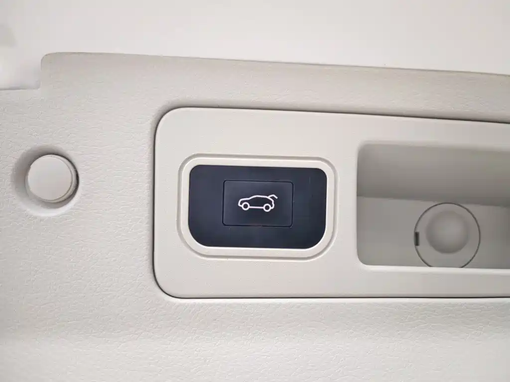 Buick Buick GL8 2023 Land Business Class Comfort Edition 2025 - thumbnail 18