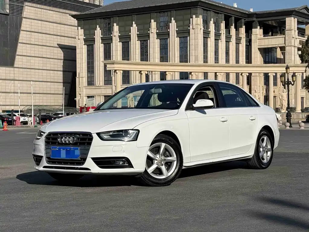 Audi Audi A4L 2013 35 TFSI Automatic Standard Model 2014