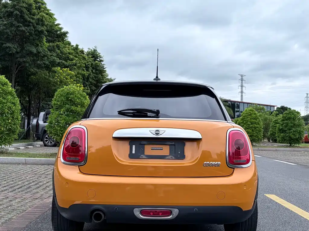 MINI MINI 2016 1.5T COOPER 5-Door 2017 - thumbnail 7
