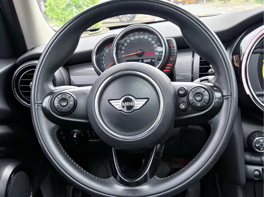MINI MINI 2016 1.5T COOPER 5-Door 2017 - thumbnail 18