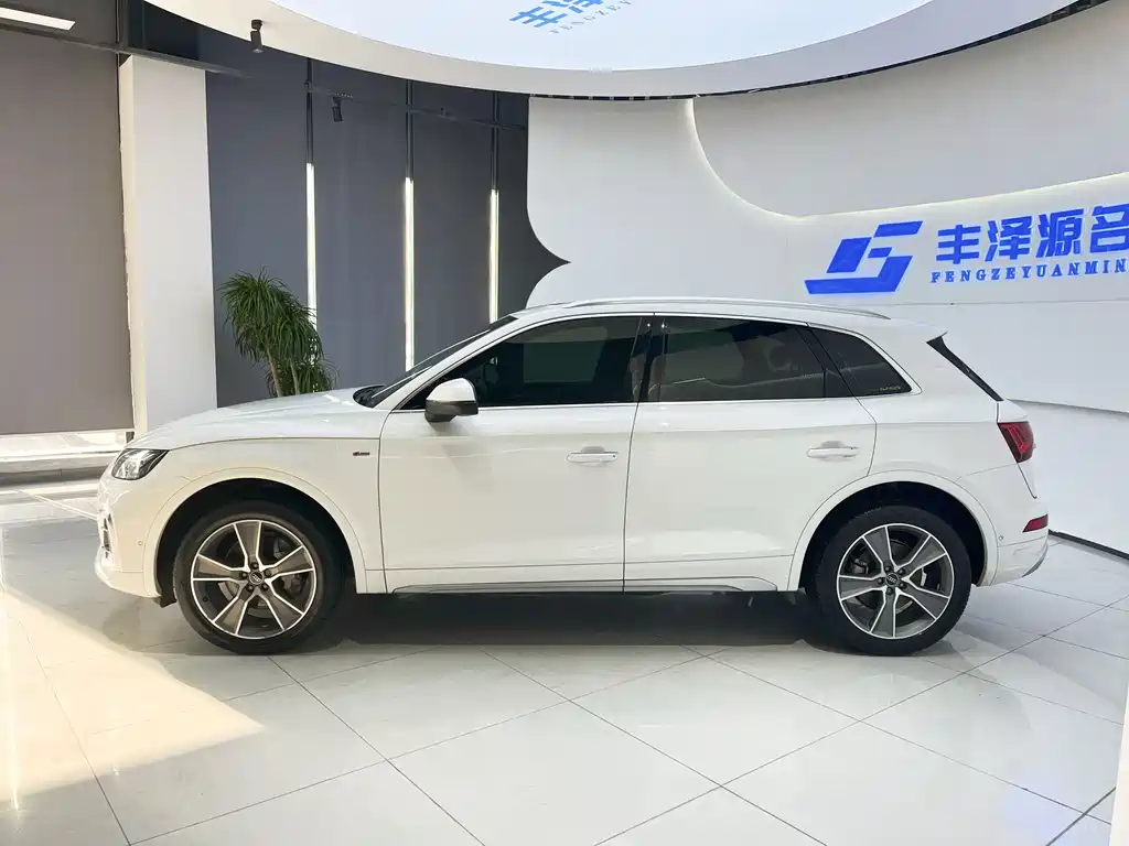 Audi Audi Q5L 2021 45 TFSI Premium Dynamic Edition 2021 - thumbnail 2