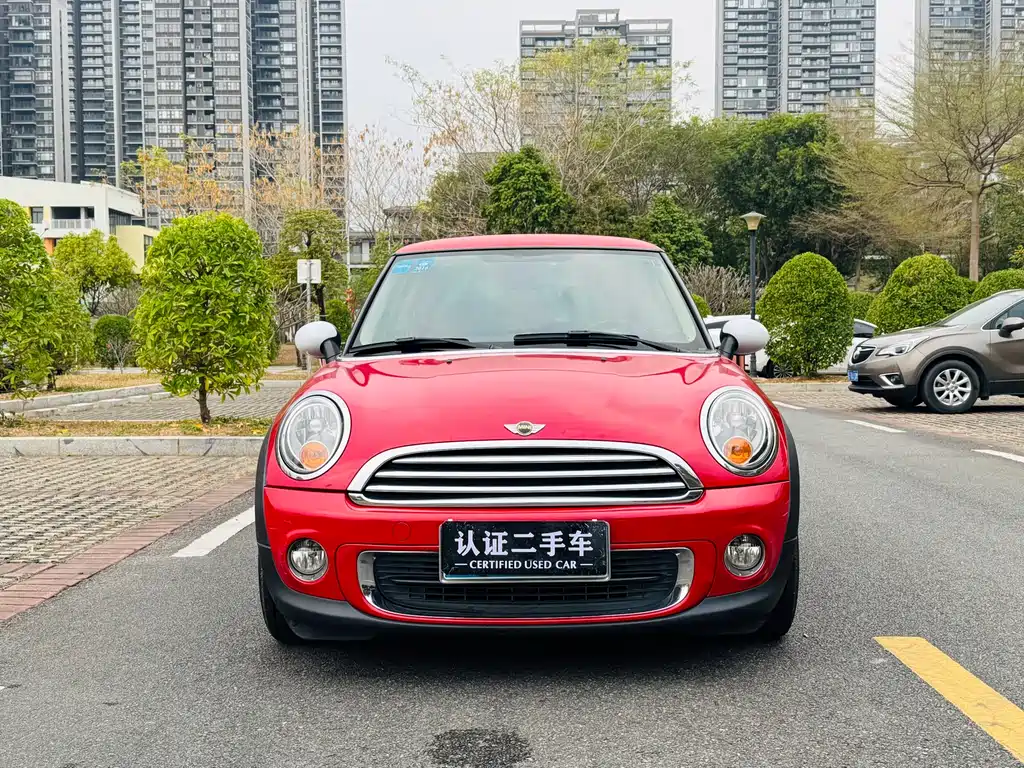 MINI MINI 2013 1.6L ONE Limited Edition 3rd Model 2014 - thumbnail 2