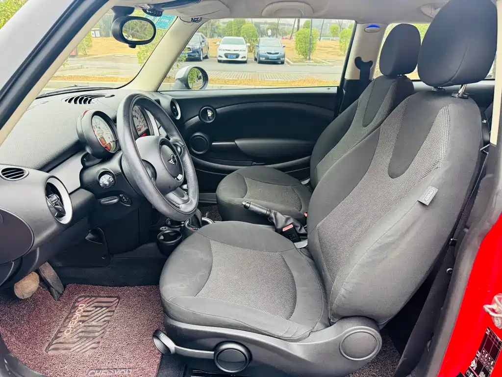 MINI MINI 2013 1.6L ONE Limited Edition 3rd Model 2014 - thumbnail 6