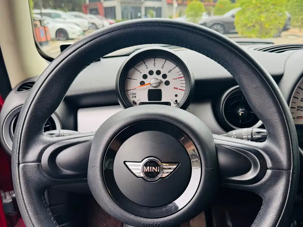 MINI MINI 2013 1.6L ONE Limited Edition 3rd Model 2014 - thumbnail 9