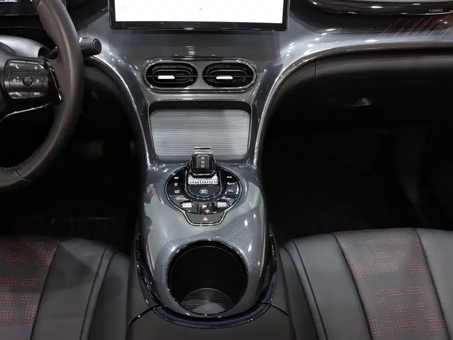 BYD BYD e2 2024 Glory Edition Luxury Model 2024 - thumbnail 15