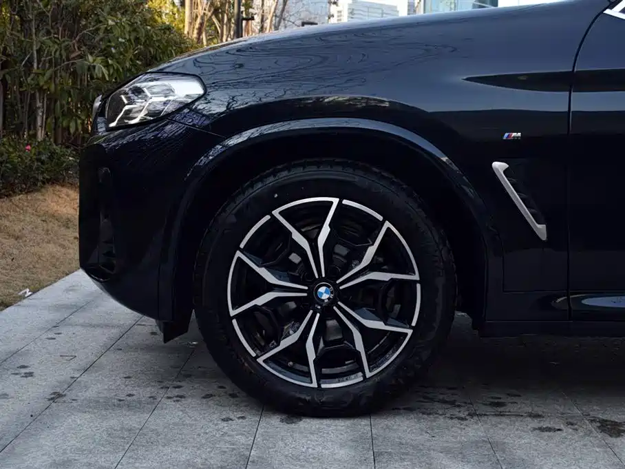 BMW BMW X3 2023 xDrive25i M Sport Package 2025 - thumbnail 14
