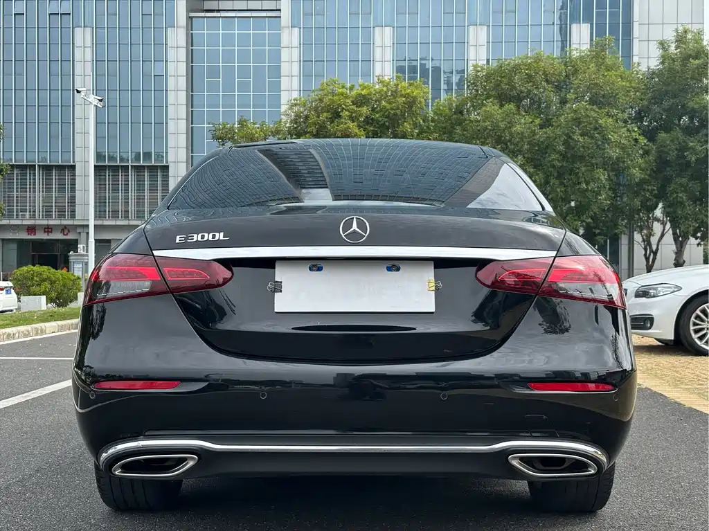 Mercedes-Benz Mercedes-Benz E-Class 2023 E 300 L Fashion Edition 2023 - thumbnail 12