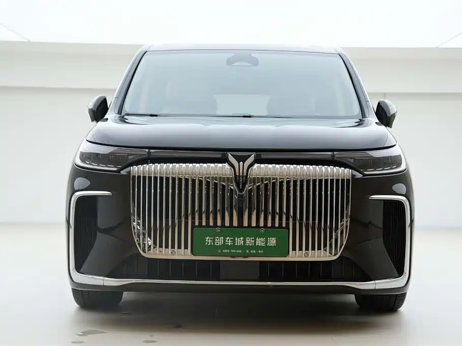 Lantu Automobile Lantu Dreamer 2025 PHEV AWD Flagship Kunpeng Edition 2024 - thumbnail 2