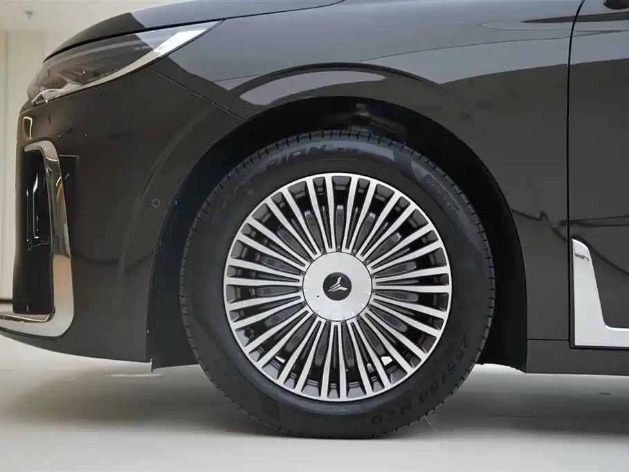 Lantu Automobile Lantu Dreamer 2025 PHEV AWD Flagship Kunpeng Edition 2024 - thumbnail 16