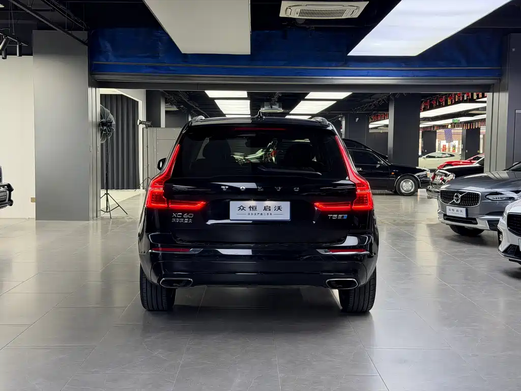Volvo Volvo XC60 2018 T5 AWD Inscription Luxury Edition 2018 - thumbnail 6