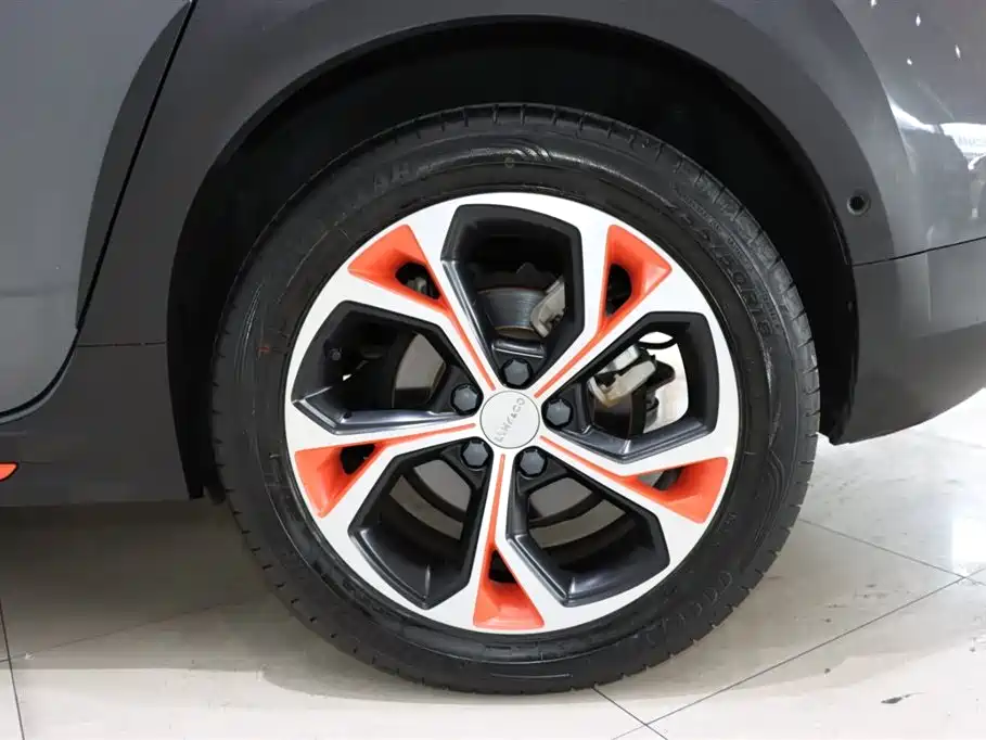 Lynk & Co Lynk & Co 02 2020 High Energy 2.0T Automatic AWD Pro Edition 2020 - thumbnail 20