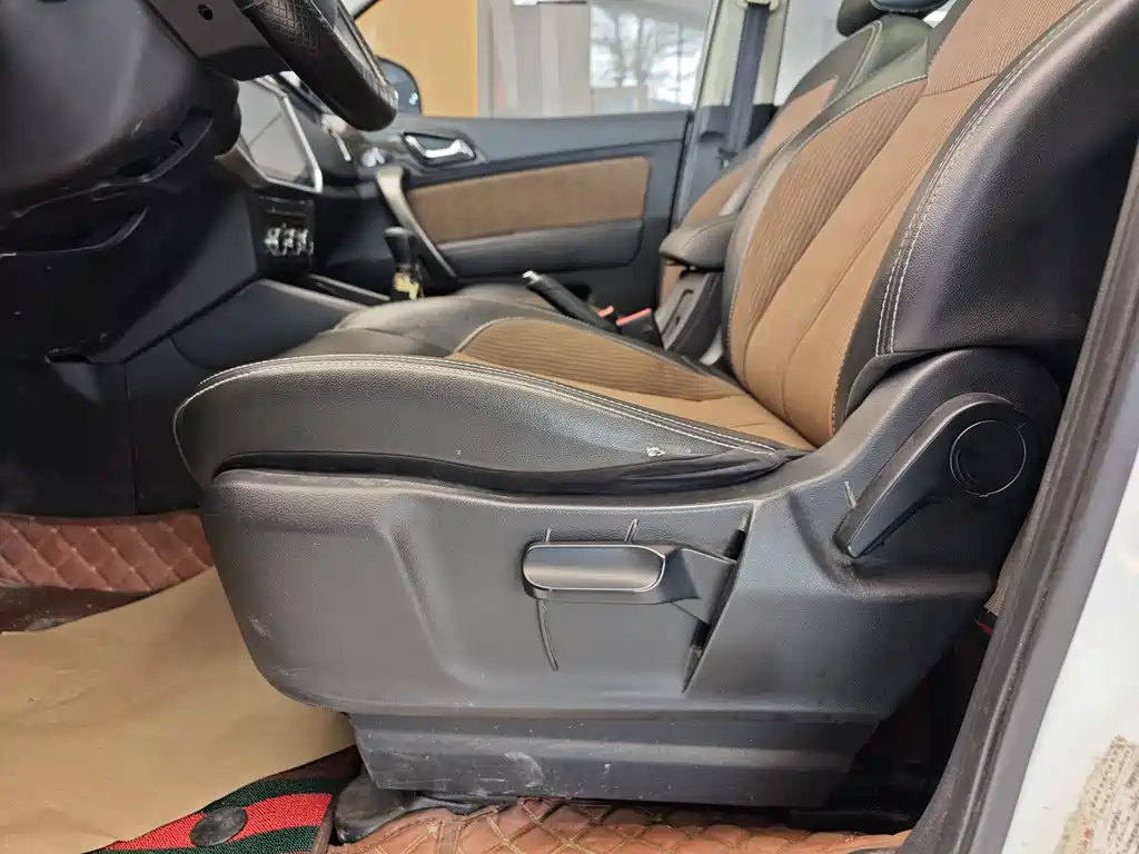Bisu Auto Bisuzu M3 2017 1.5L Luxury Edition 2018 - thumbnail 10