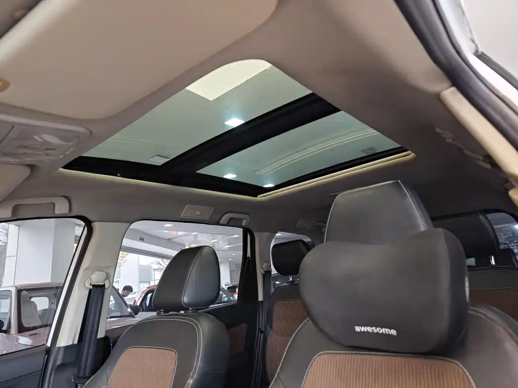 Bisu Auto Bisuzu M3 2017 1.5L Luxury Edition 2018 - thumbnail 12