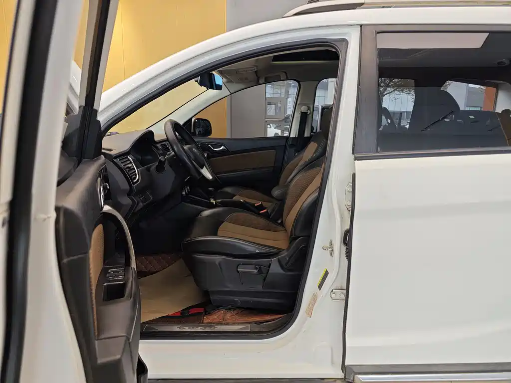 Bisu Auto Bisuzu M3 2017 1.5L Luxury Edition 2018 - thumbnail 13