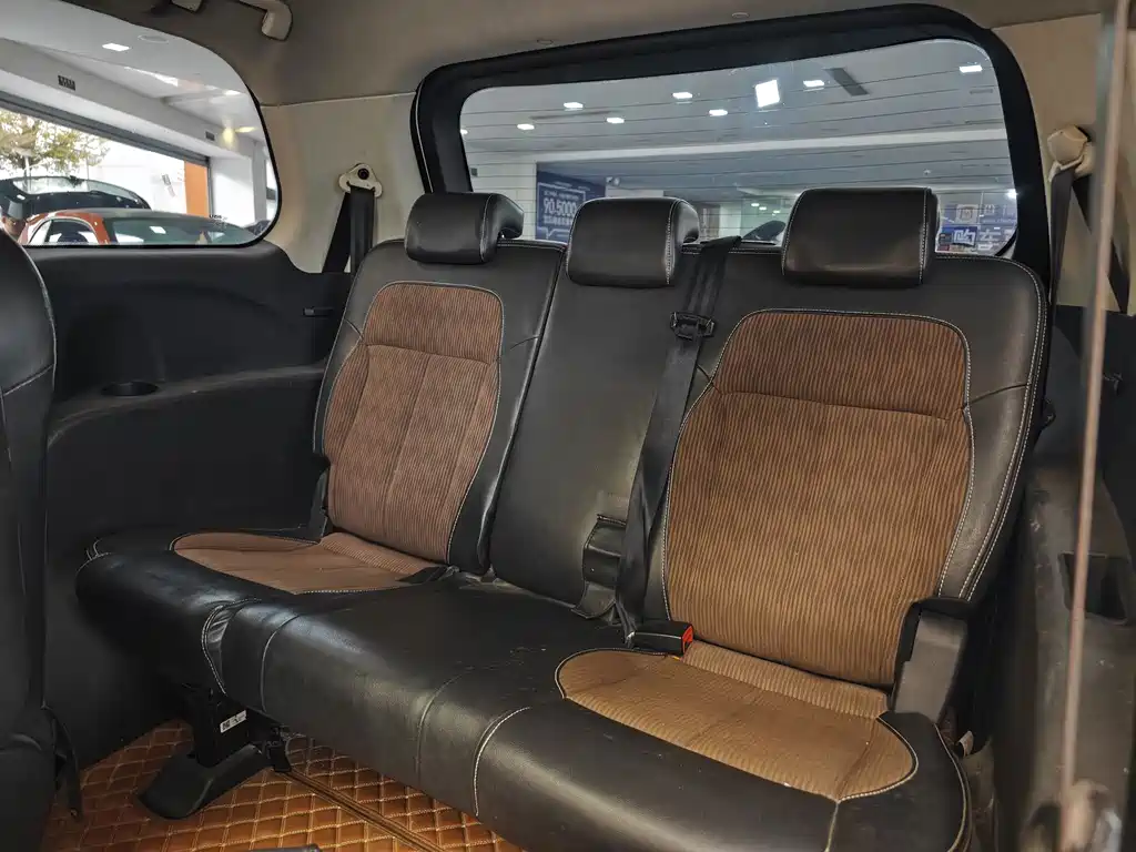 Bisu Auto Bisuzu M3 2017 1.5L Luxury Edition 2018 - thumbnail 24