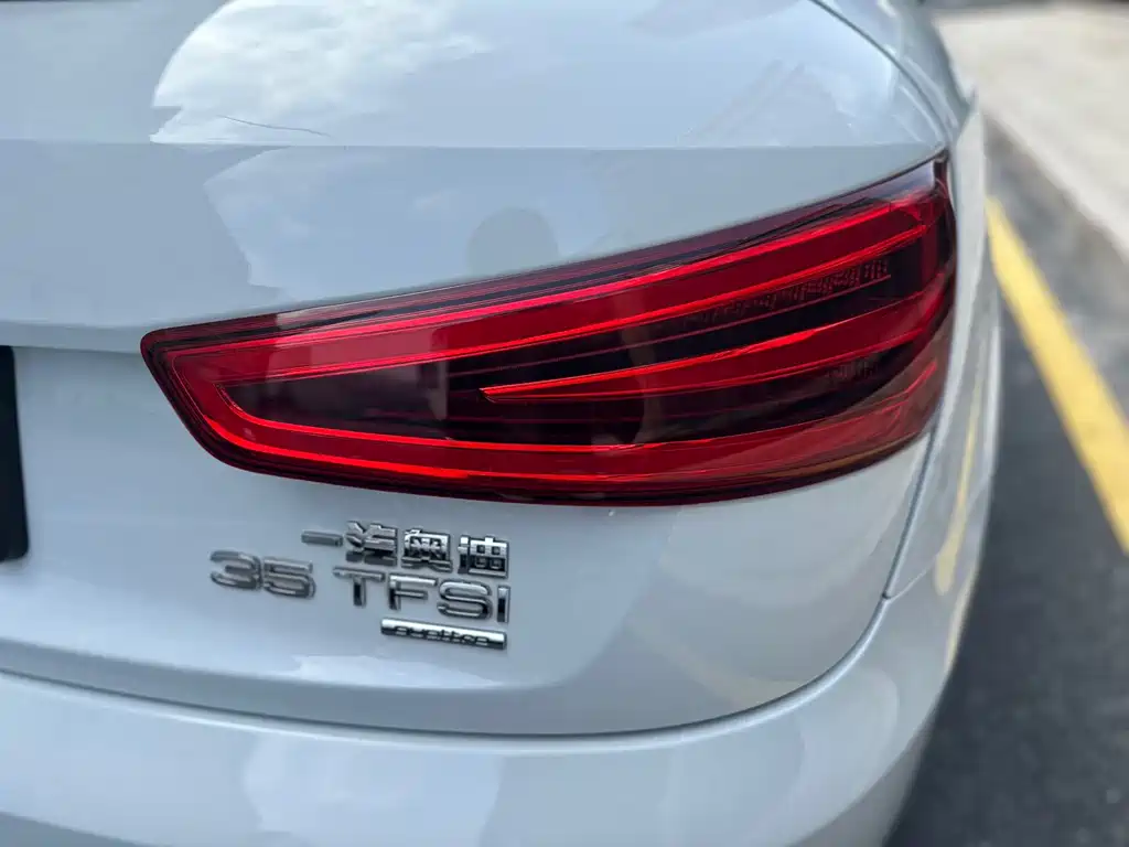 Audi Audi Q3 2015 35 TFSI quattro Technology Package 2016 - thumbnail 20