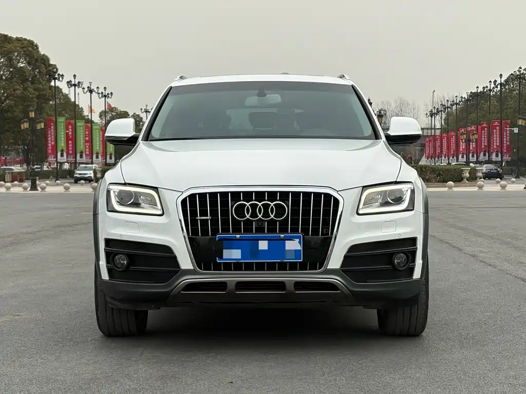 Audi Audi Q5 2017 Plus 40 TFSI Technology Edition 2018 - thumbnail 2