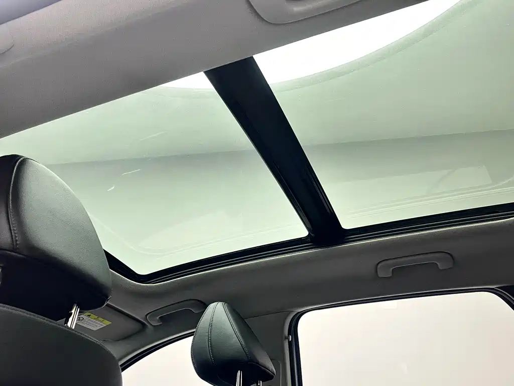 Hyundai Hyundai Tucson 2023 L 1.5T Automatic 2WD LUX Premium Edition 2023 - thumbnail 14