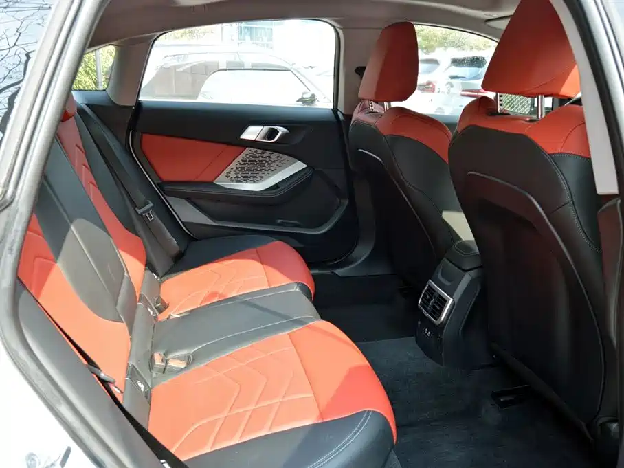 BMW BMW 2 Series 2025 225i M Sport Package 2025 - thumbnail 11