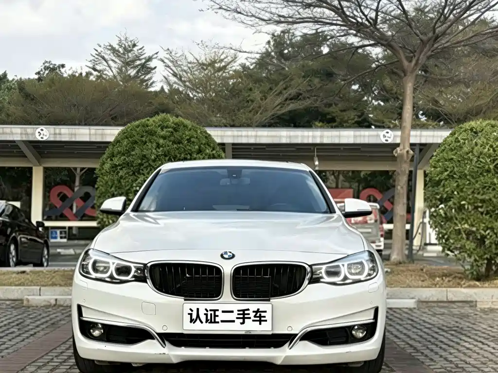 BMW BMW 3 Series GT 2016 320i Fashion Edition 2017 - thumbnail 2
