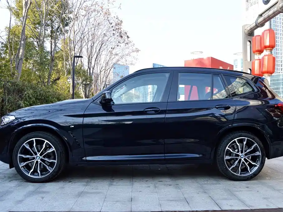 BMW BMW X3 2023 xDrive30i M Sport Black Night Package 2025 - thumbnail 2