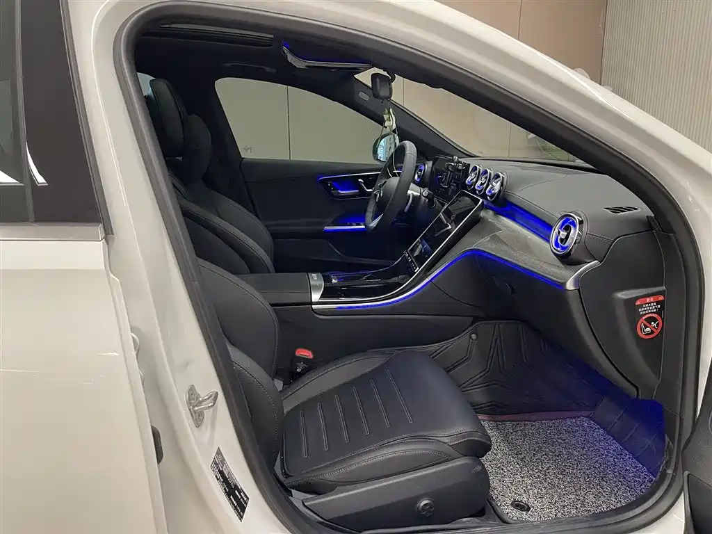 Mercedes-Benz Mercedes-Benz C-Class 2025 C 260 L Sport Edition 2024 - thumbnail 17