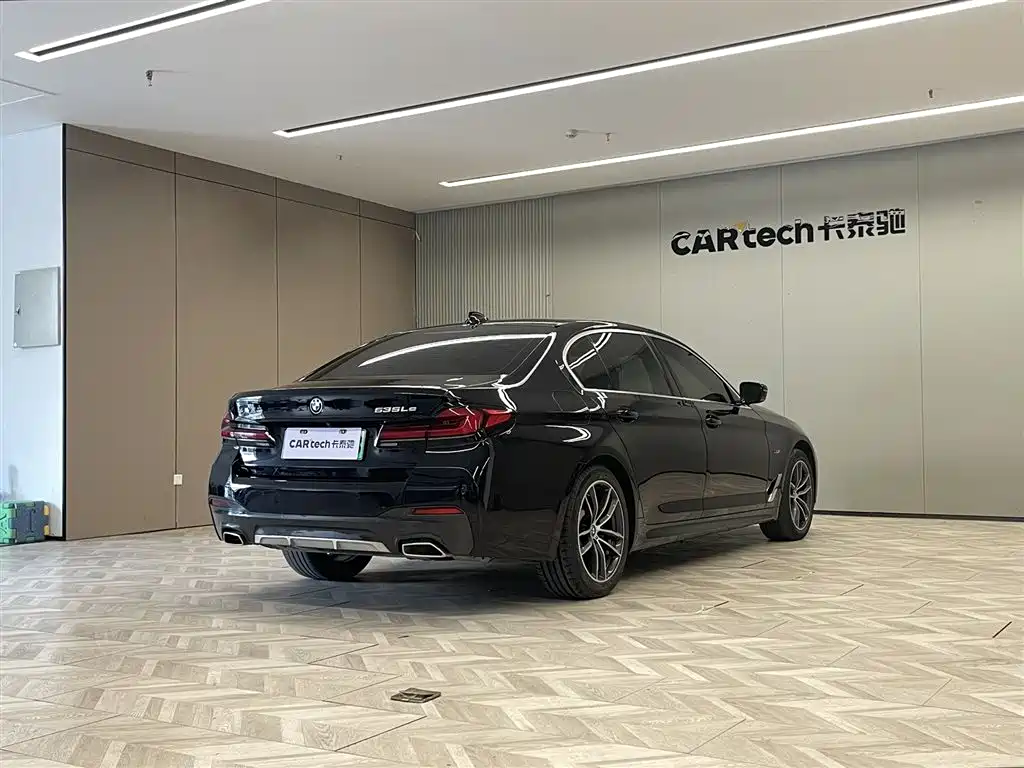 BMW BMW 5 Series Hybrid 2021 Model 535Le M Sport Package 2021 - thumbnail 5