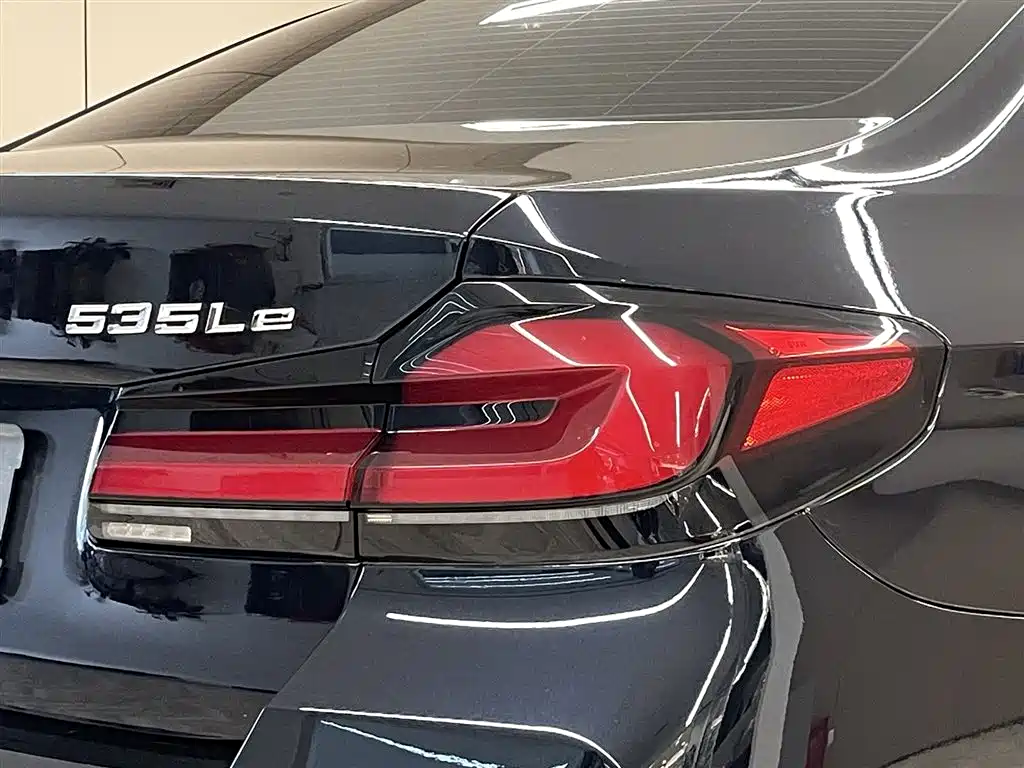 BMW BMW 5 Series Hybrid 2021 Model 535Le M Sport Package 2021 - thumbnail 10