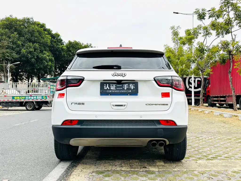 Jeep Jeep Cherokee 2021 220T Automatic Elite Edition 2021 - thumbnail 6