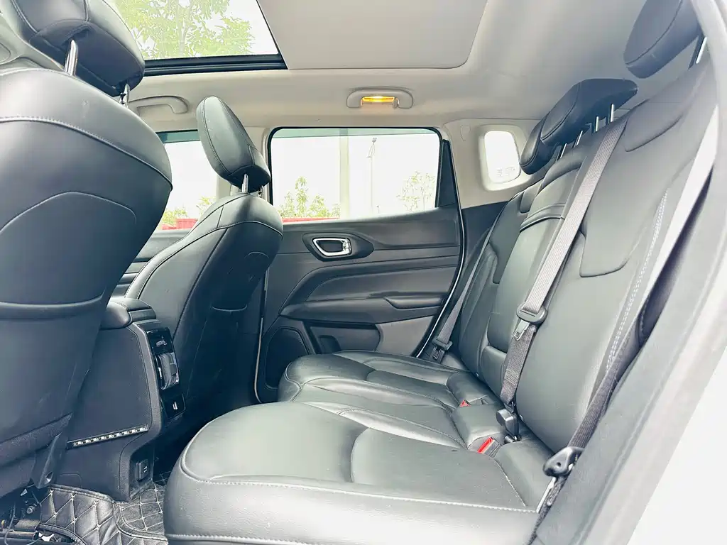 Jeep Jeep Cherokee 2021 220T Automatic Elite Edition 2021 - thumbnail 12