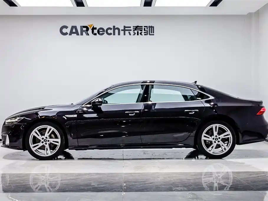 Audi Audi A7L 2024 45 TFSI quattro Luxury Edition 2024 - thumbnail 3