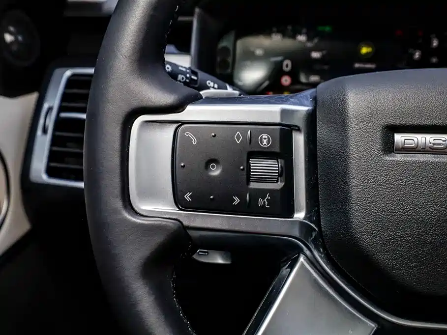 Land Rover Discovery 2024 360PS S 2024 - thumbnail 28