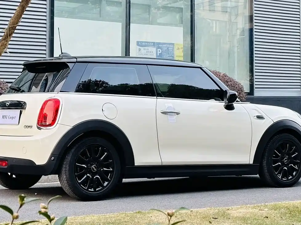 MINI MINI 2020 1.5T COOPER Classic 2020 - thumbnail 8