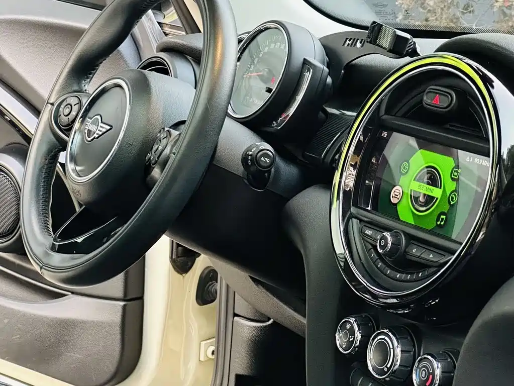MINI MINI 2020 1.5T COOPER Classic 2020 - thumbnail 12