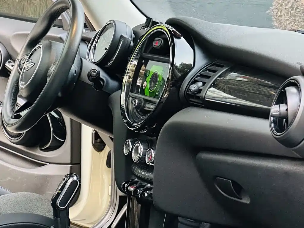MINI MINI 2020 1.5T COOPER Classic 2020 - thumbnail 13