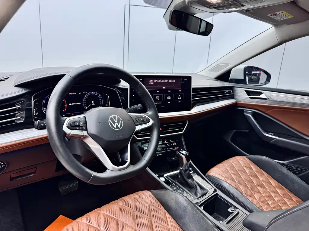Volkswagen Volkswagen Sagitar 2023 300TSI DSG Excellence Edition 2022 - thumbnail 8