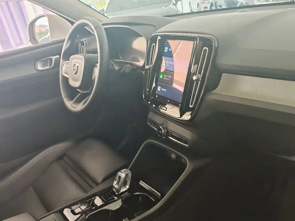 Volvo Volvo XC40 2025 B4 AWD Ultimate Luxury Edition 2024 - thumbnail 24