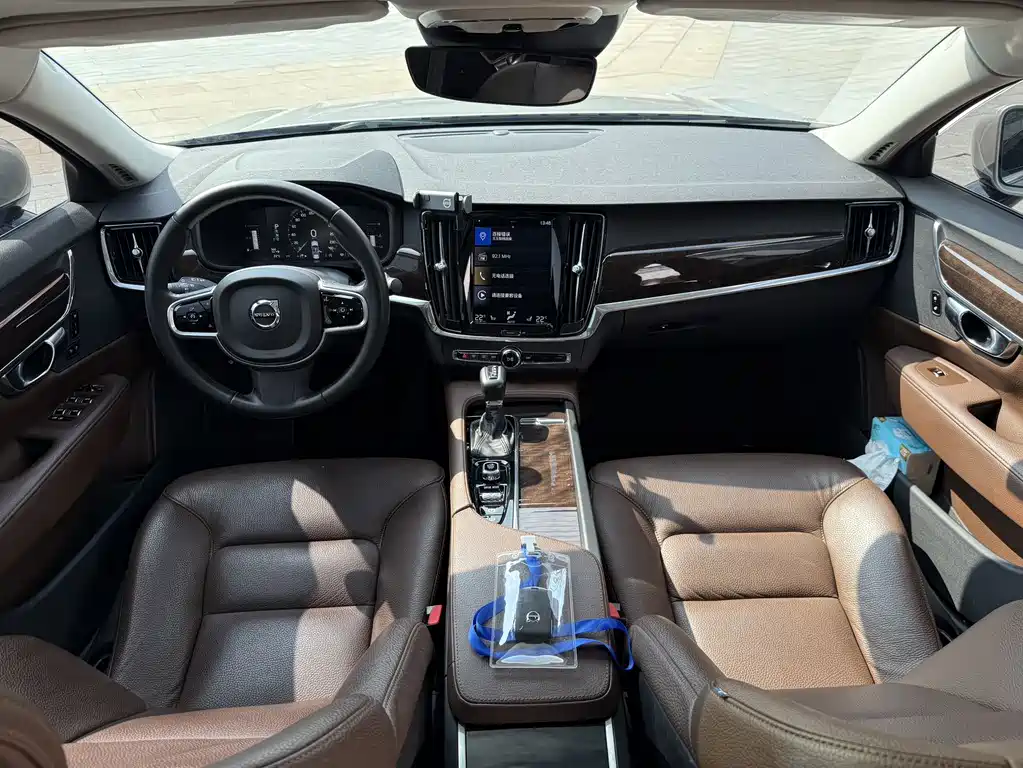 Volvo Volvo S90 2018 T4 IntelliSafe Pro 2018 - thumbnail 6