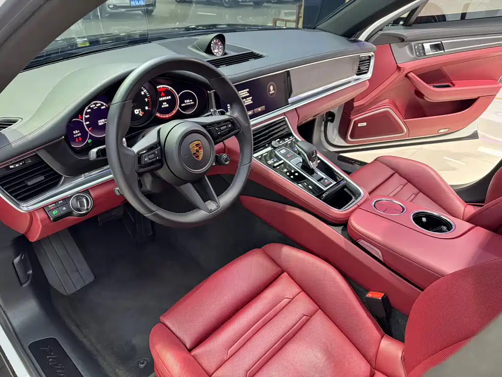 Porsche Porsche Panamera 2023 Platinum Edition 2.9T 2023 - thumbnail 4