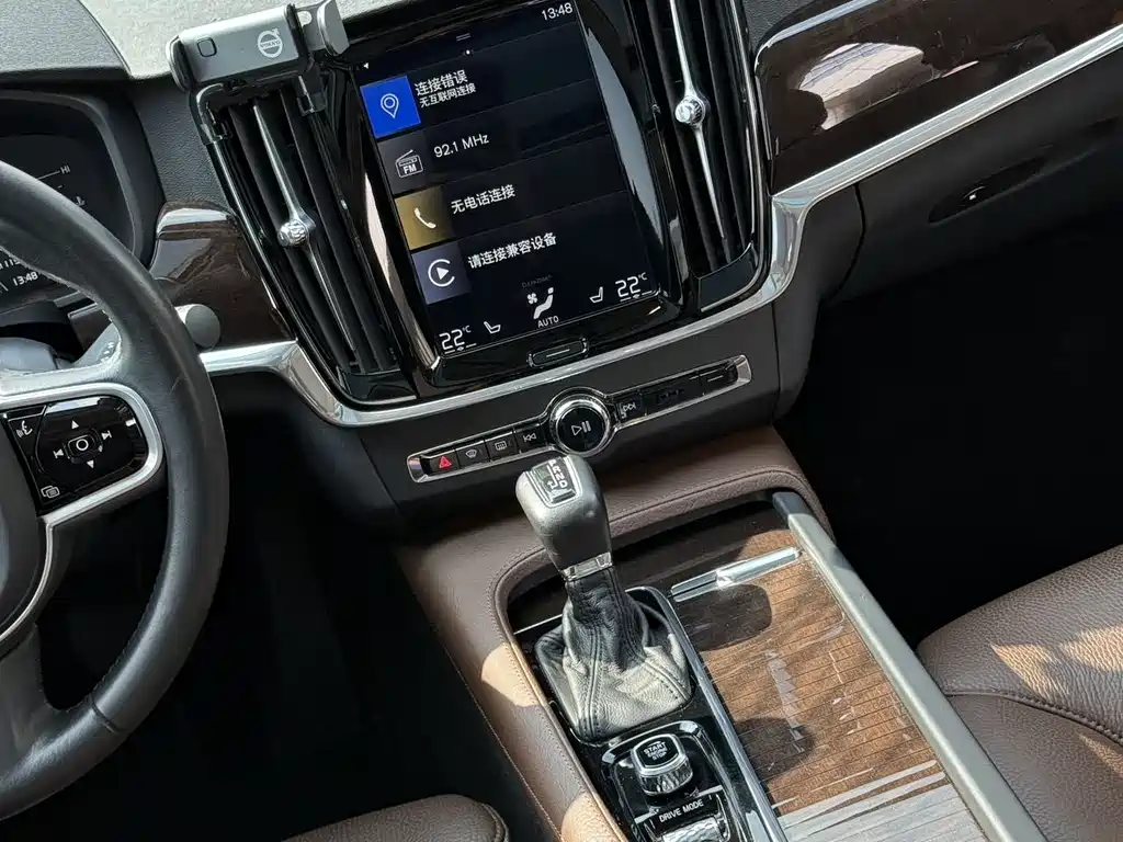 Volvo Volvo S90 2018 T4 IntelliSafe Pro 2018 - thumbnail 9